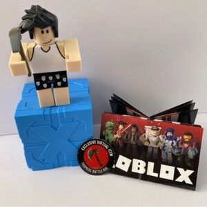 Roblox Series 9 ISLAND ROYALE BUS DRIVER Blind Box NEW Tropical Battle Axe Code